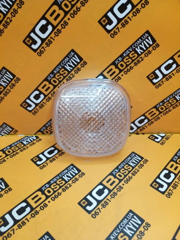 700/50074 Стекло фонаря JCB