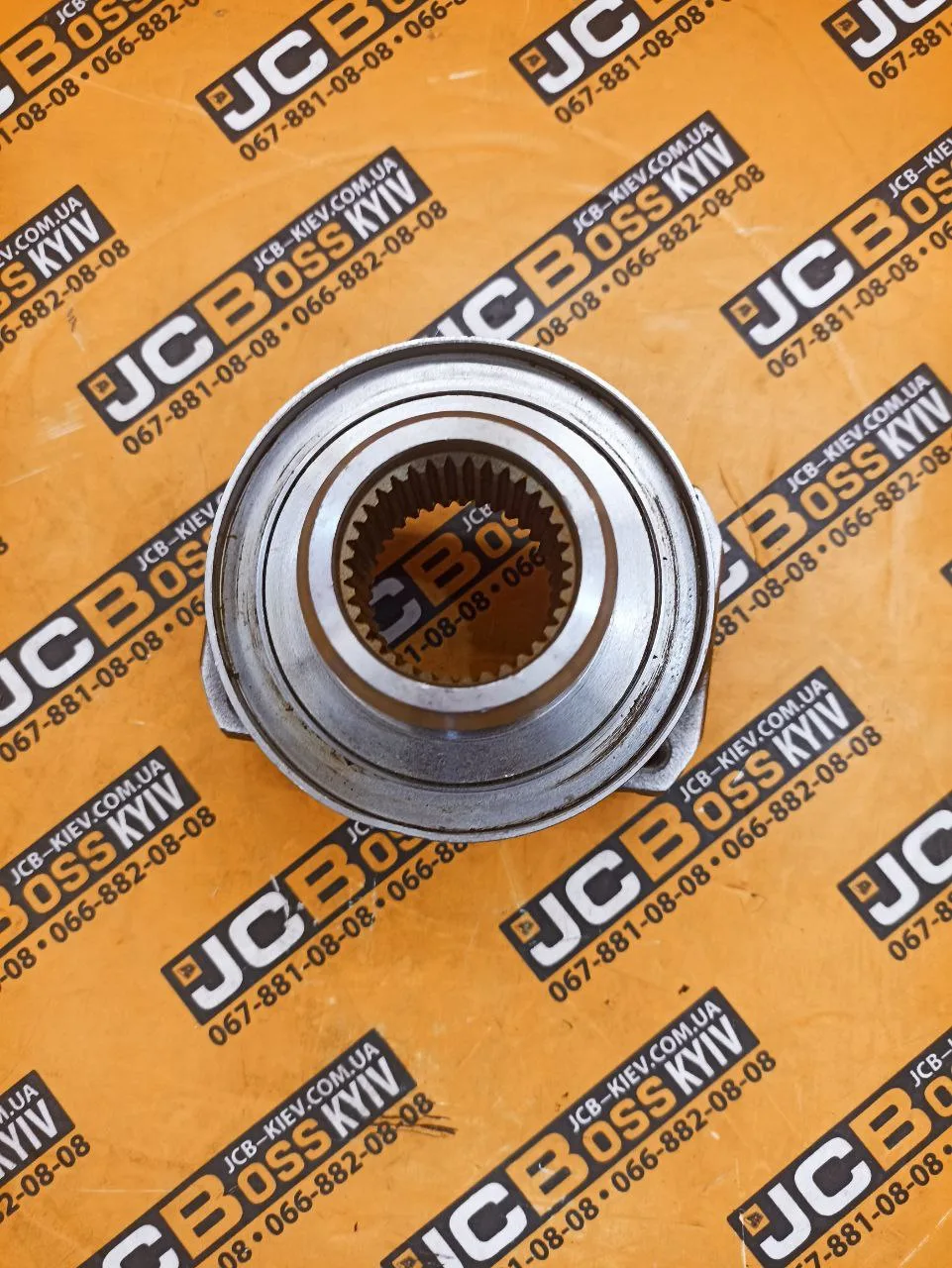 459/70317, 459/70205 Фланец КПП JCB 3CX, 4CX - Зображення 2