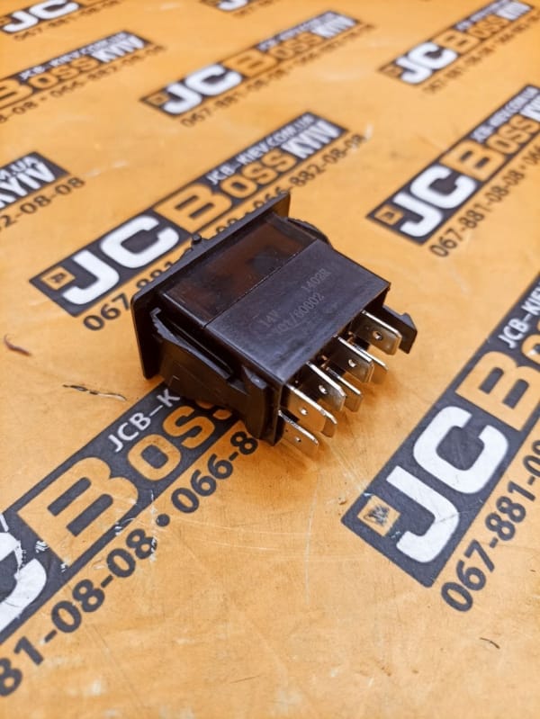 701/60001 Перемикач 12V JCB 3CX, 4CX