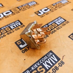 923/10103, 332/D7387 Перемикач пічки DELLAR  JCB 3CX, 4CX