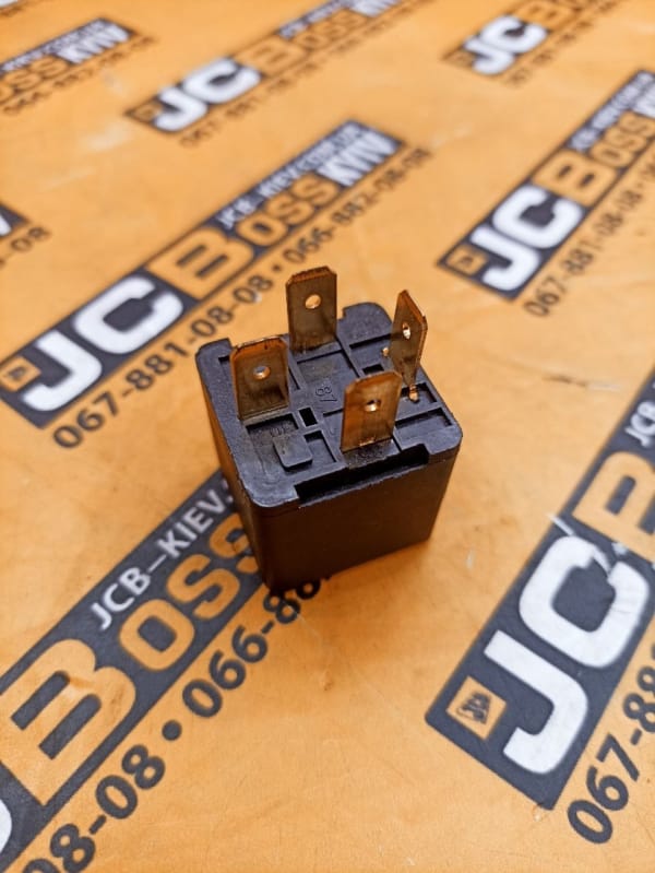 716/09500 Реле 12V JCB 3CX, 4CX