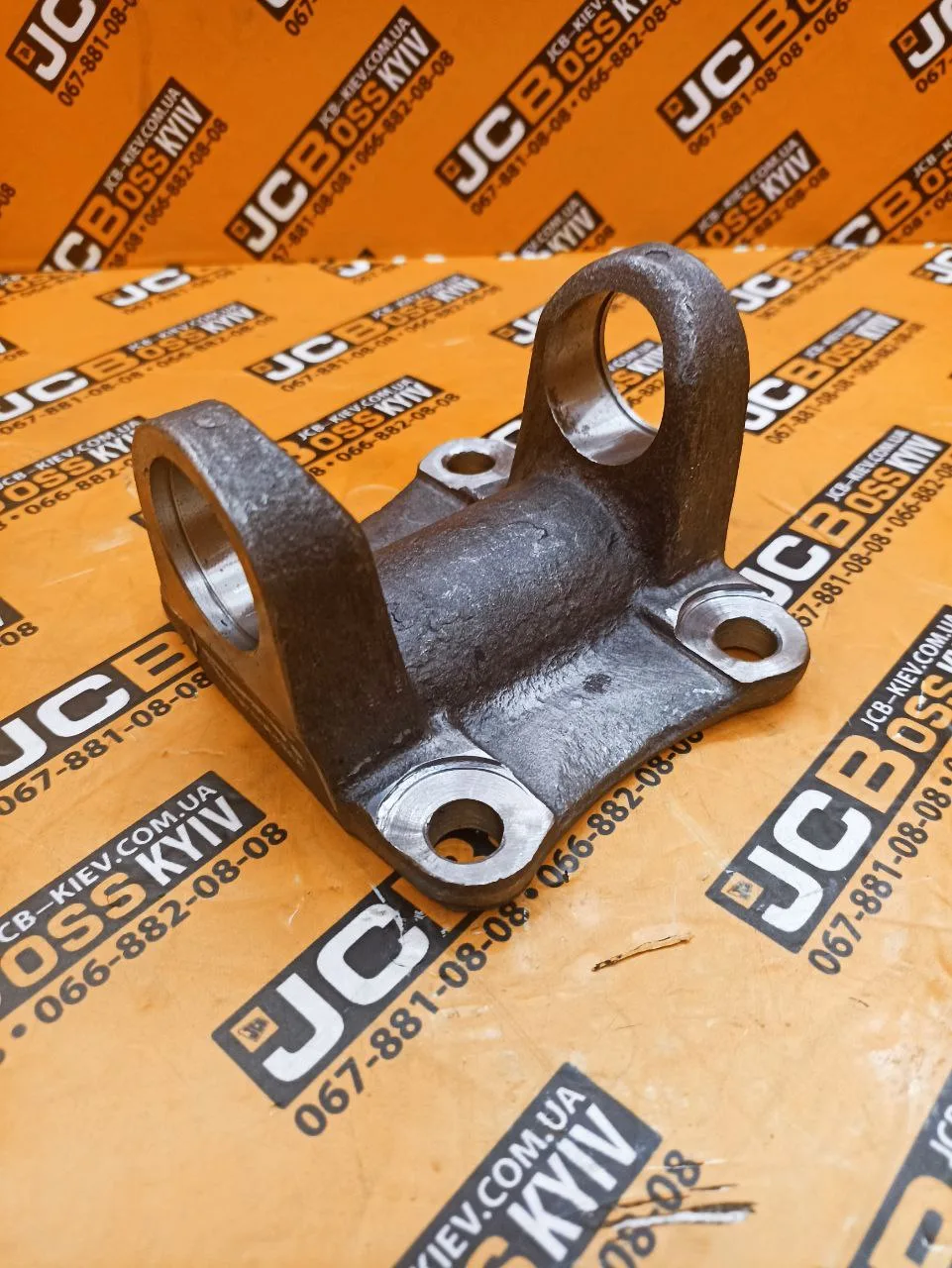 914/35402 Фланець карданного валу JCB 3CX, 4CX