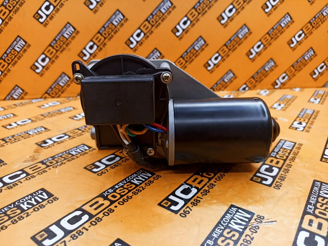 714/40147, 334/G7574 Моторчик склоочисника JCB 3CX, 4CX - Зображення 3