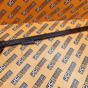 123/02450 Ручка дверна ліва  JCB 3CX, 4CX